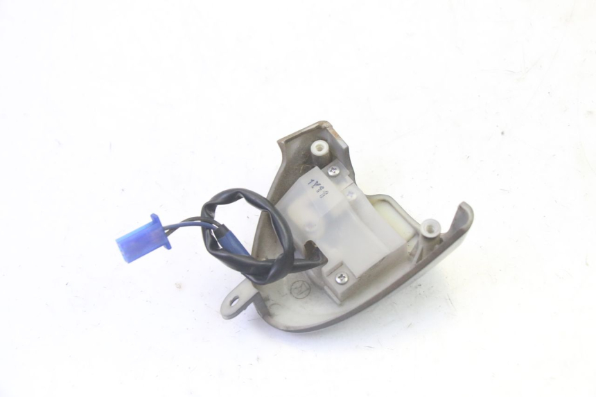 photo de CONMUTADOR DERECHA YAMAHA CYGNUS X INJECTION 125 (2007 - 2013) - Detalles de los puntos de fijación