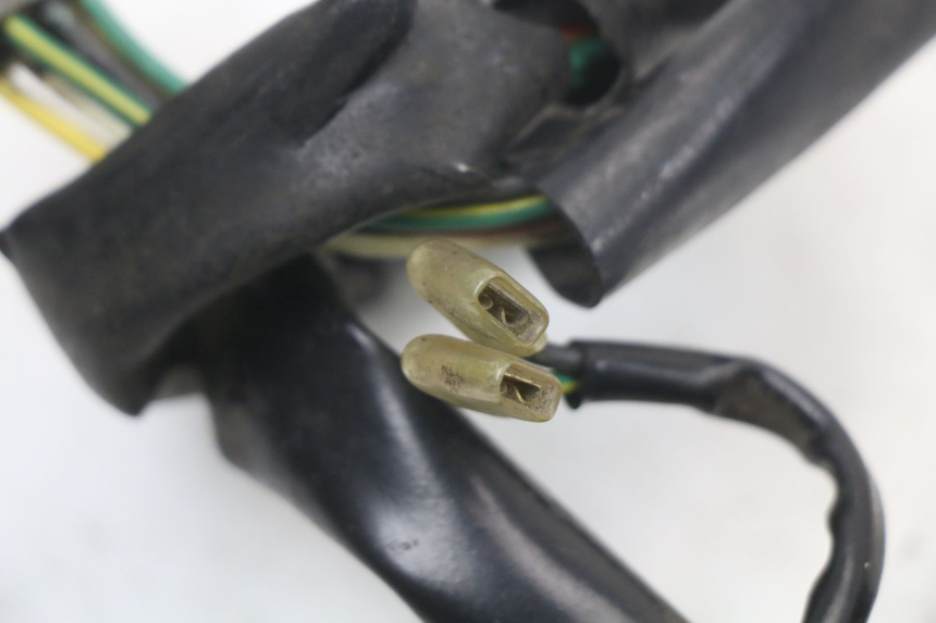 photo de INTERRUPTOR DERECHO KYMCO DINK 4T 50 (2007 - 2018) - Recambio usado revisado