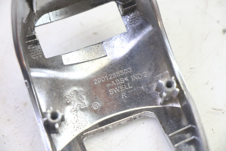 photo de CONMUTADOR DERECHA PEUGEOT DJANGO 4T 50 (2014 - 2019) - Vista general del producto