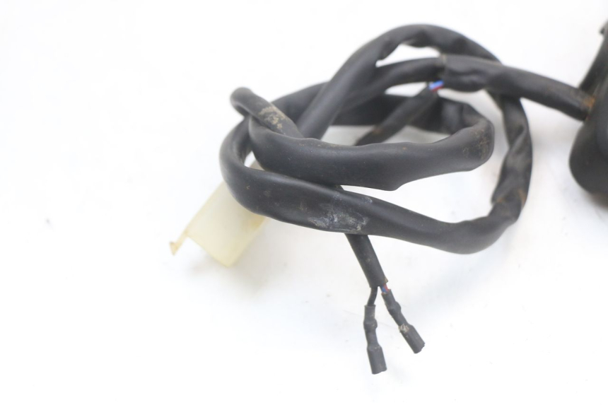 photo de INTERRUPTOR DERECHO GILERA DNA 50 (2000 - 2007) - Vista general del producto