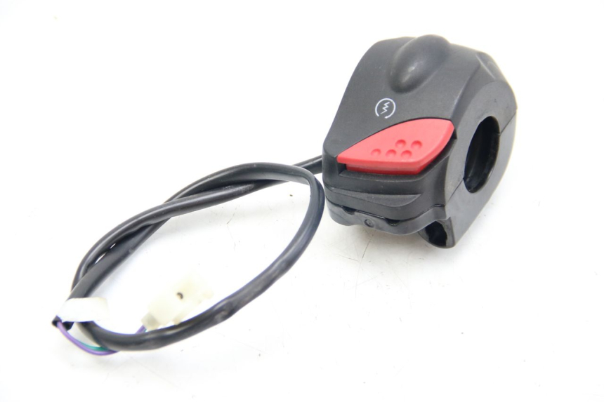 photo de INTERRUPTOR DERECHO PEUGEOT E-VIVACITY 1 (2012 - 2018) - Vista principal