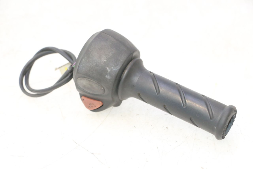 photo de INTERRUPTOR DERECHO PEUGEOT ELYSTAR 50 (2002 - 2014) - Detalle de la pieza