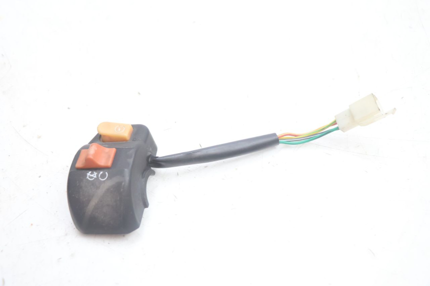 photo de INTERRUPTOR DERECHO JM MOTORS EVOLIS 4T 50 (2018 - 2022) - Zoom estado de uso
