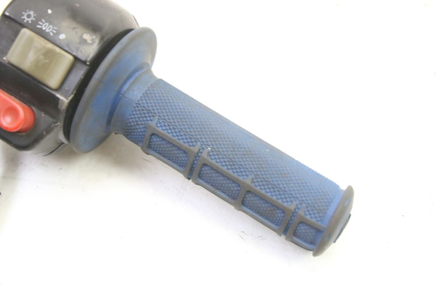 photo de INTERRUPTOR DERECHO KEEWAY F-ACT FACT 50 (2006 - 2011) - Zoom estado de uso