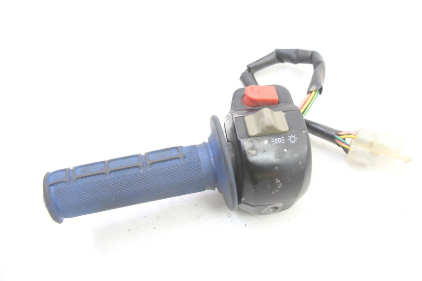 photo de INTERRUPTOR DERECHO KEEWAY F-ACT FACT 50 (2006 - 2011) - Otra perspectiva