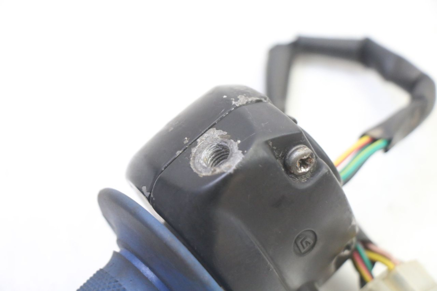 photo de INTERRUPTOR DERECHO KEEWAY F-ACT FACT 50 (2006 - 2011) - Vista general del producto