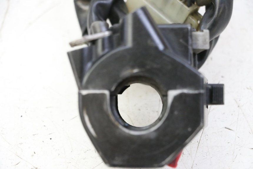 photo de CONMUTADOR DERECHA YAMAHA FJ 36Y 1100 (1984 - 1985) - Zoom estado de uso