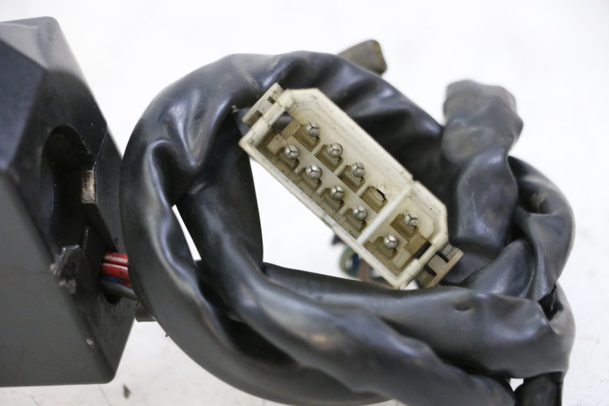 photo de CONMUTADOR DERECHA YAMAHA FJ 36Y 1100 (1984 - 1985) - Vista general del producto