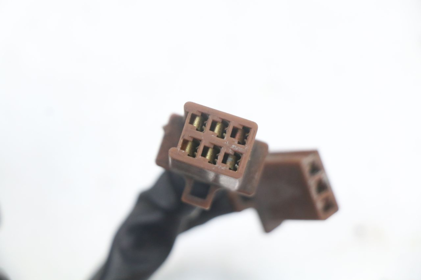 photo de INTERRUPTOR DERECHO YAMAHA FJR ABS 1300 (2006 - 2012) - Recambio usado revisado