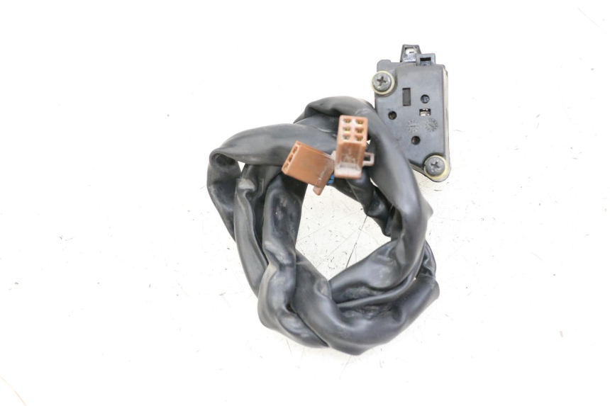 photo de INTERRUPTOR DERECHO YAMAHA FJR ABS 1300 (2006 - 2012) - Otra perspectiva