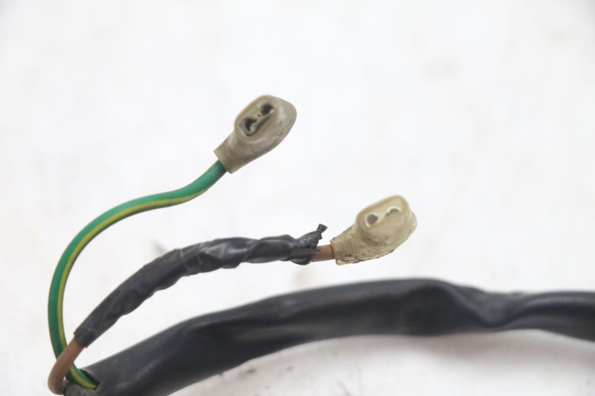 photo de CONMUTADOR DERECHA YAMAHA FJR 1300 (2001 - 2005) - Primer plano técnico