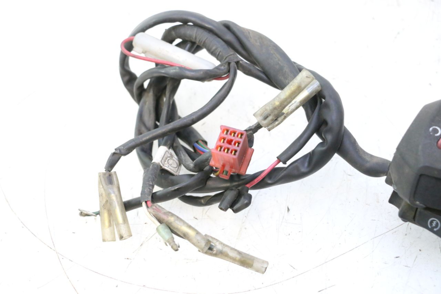 photo de CONMUTADOR DERECHA HONDA FJS SILVER WING SILVERWING 400 (2005 - 2008) - Marcados y referencias originales