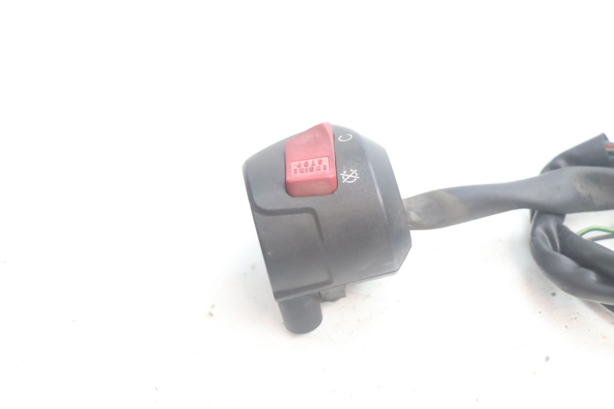 photo de CONMUTADOR DERECHA HONDA FJS SILVER WING SILVERWING 400 (2005 - 2008) - Otra perspectiva