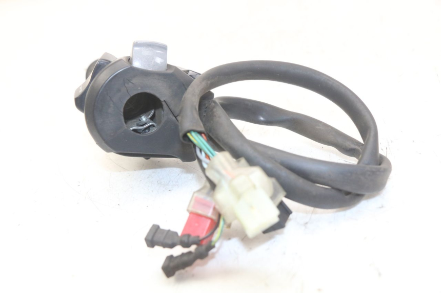 photo de INTERRUPTOR DERECHO HONDA FORZA 125 (2015 - 2016) - Vista general del producto