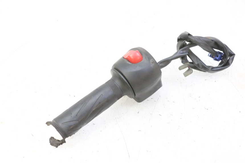 photo de CONMUTADOR DERECHA YAMAHA FZ6 N FAZER 600 (2004 - 2006) - Recambio usado revisado