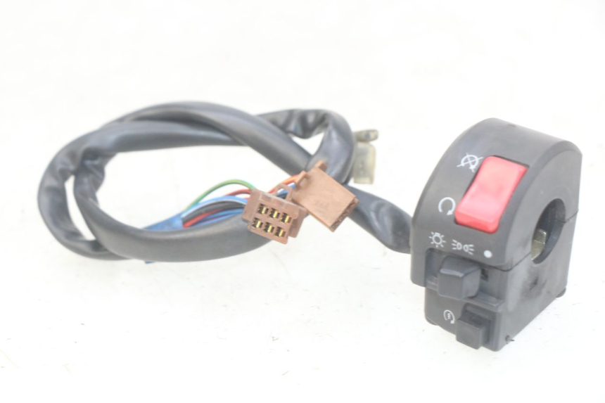 photo de INTERRUPTOR DERECHO YAMAHA FZS FAZER 600 (1998 - 2001) - Vista principal