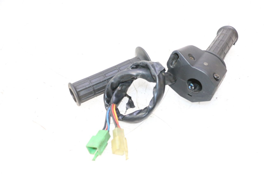 photo de CONMUTADOR DERECHA KAWASAKI GPX F ZX750F 750 (1986 - 1990) - Detalle de la pieza