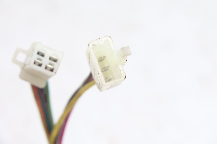 photo de CONMUTADOR DERECHA NECO GPX LC 2T 50 (2014 - 2018) - Estado de la superficie y material
