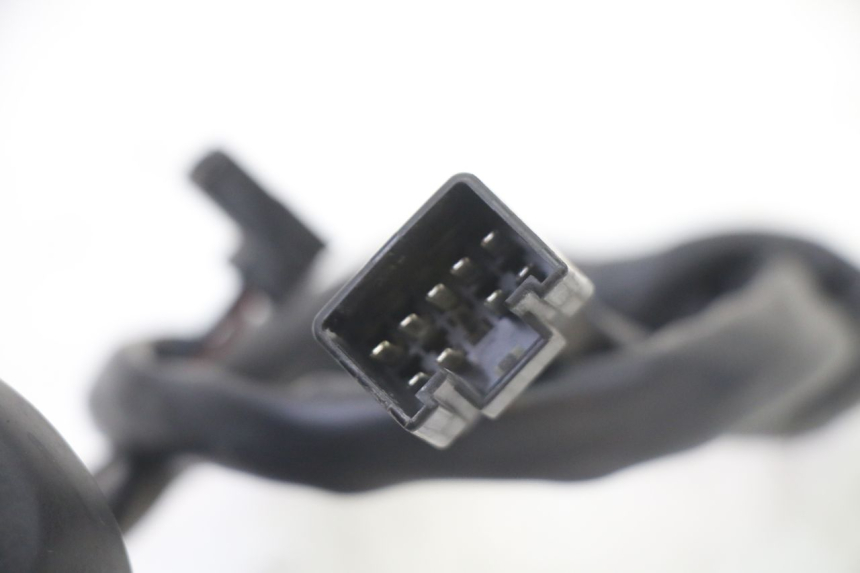 photo de COMANDO DERECHO SUZUKI GS GSE 500 (2001 - 2003) - Marcados y referencias originales