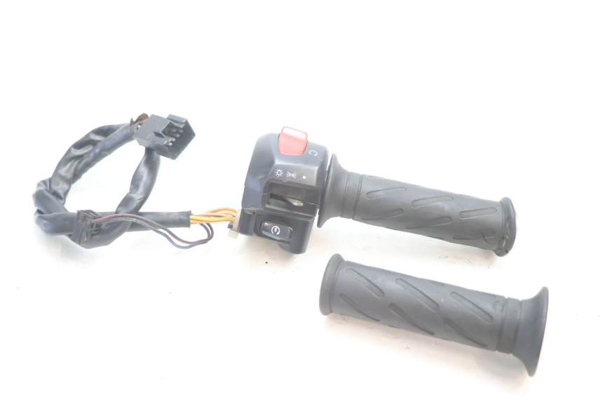 photo de CONMUTADOR DERECHA SUZUKI GSF N BANDIT 1200 (2001 - 2005) - Vista principal