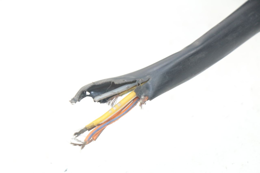 photo de CONMUTADOR DERECHA SUZUKI GSX-R GSXR 600 (2001 - 2003) - Primer plano técnico