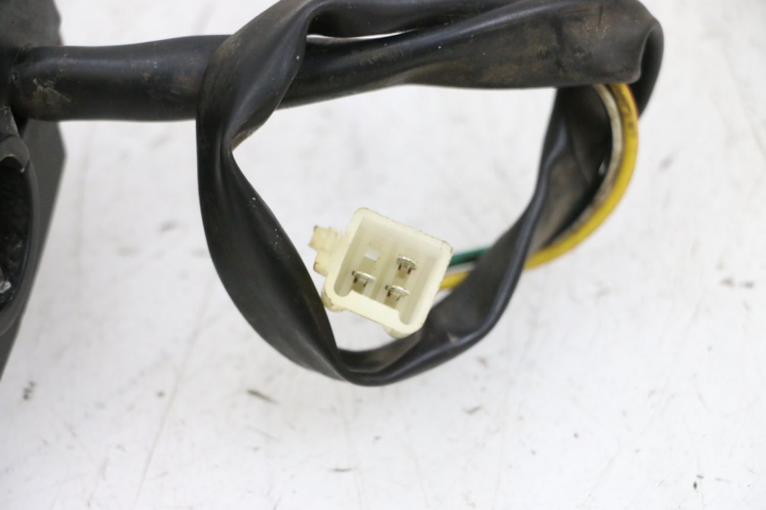 photo de CONMUTADOR DERECHA EUROCKA GTR 50 (2018 - 2021) - Primer plano técnico