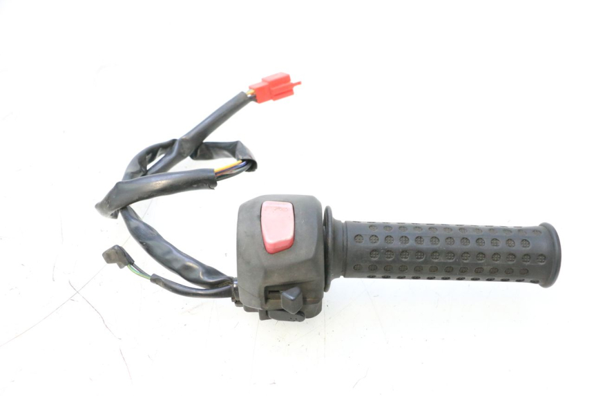 photo de CONMUTADOR DERECHA SYM GTS EVO 125 (2009 - 2013) - Vista principal
