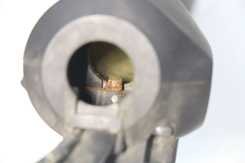 photo de CONMUTADOR DERECHA HONDA FES S-WING SWING 125 (2007 - 2015) - Primer plano técnico