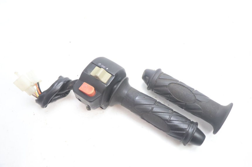 photo de CONMUTADOR DERECHA KEEWAY HURRICANE 50 (2006 - 2019) - Vista principal