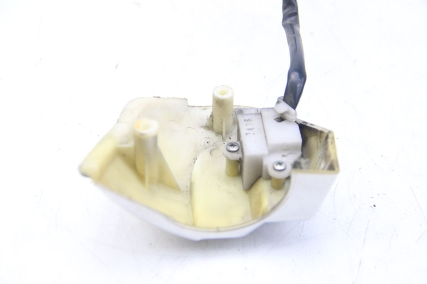 photo de CONMUTADOR DERECHA YAMAHA HW XENTER 125 (2011 - 2017) - Otra perspectiva
