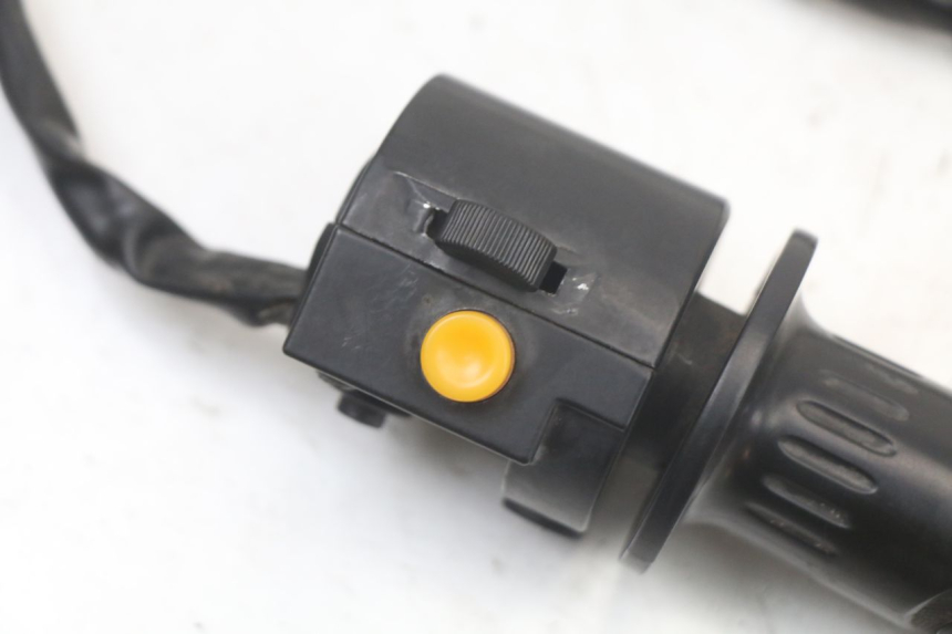 photo de CONMUTADOR DERECHA JM MOTORS OLDIES 4T 50 (2010 - 2020) - Zoom estado de uso