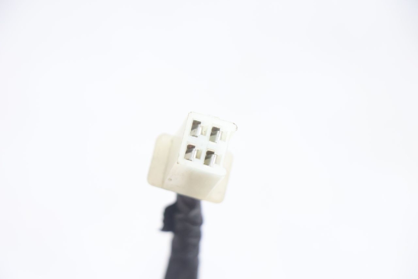 photo de CONMUTADOR DERECHA RIDE JUMP 2T 50 (2012 - 2017) - Estado de la superficie y material