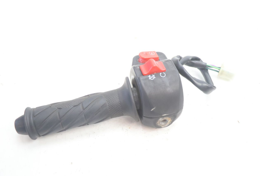 photo de CONMUTADOR DERECHA RIDE JUMP 2T 50 (2012 - 2017) - Zoom estado de uso