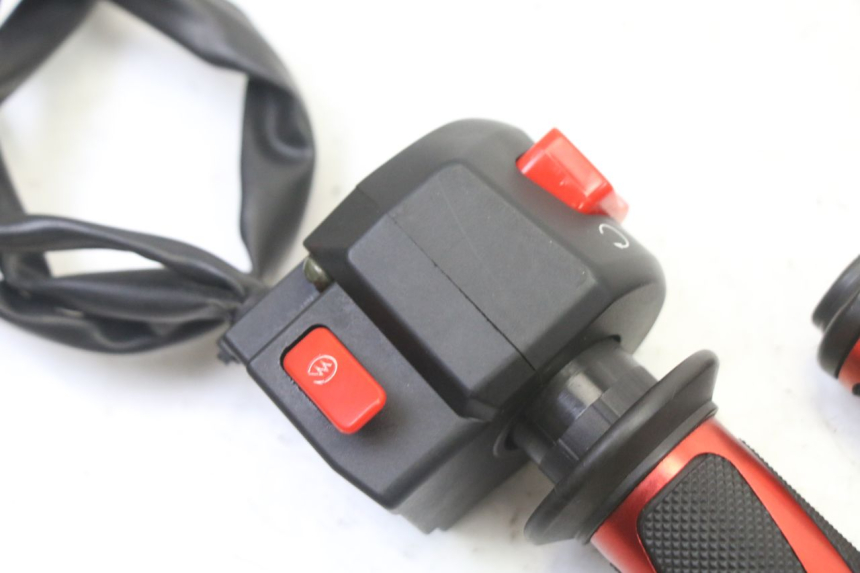 photo de CONMUTADOR DERECHA KIDEN KD125-G 125 (2018 - 2022) - Detalle de la pieza