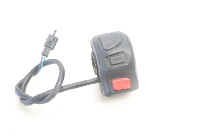 photo de INTERRUPTOR DERECHO PEUGEOT KISBEE 4T 50 (2018 - 2022) - Vista principal