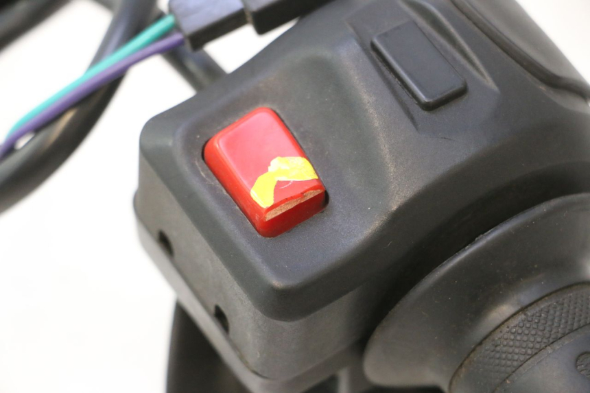 photo de CONMUTADOR DERECHA PEUGEOT KISBEE 4T 50 (2023 - 2026) - Detalle de la pieza
