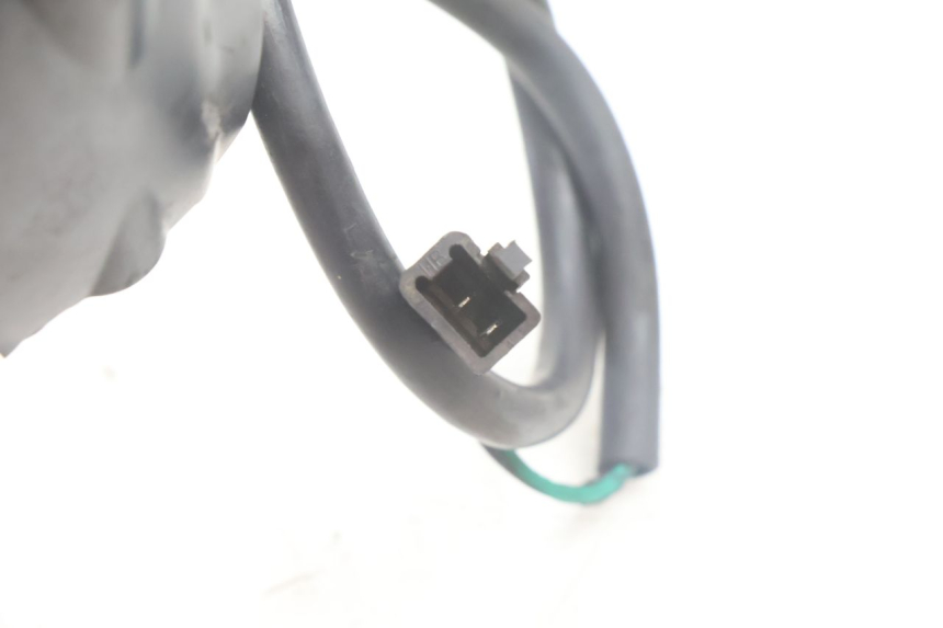 photo de INTERRUPTOR DERECHO PEUGEOT KISBEE 4T 50 (2010 - 2017) - Recambio usado revisado