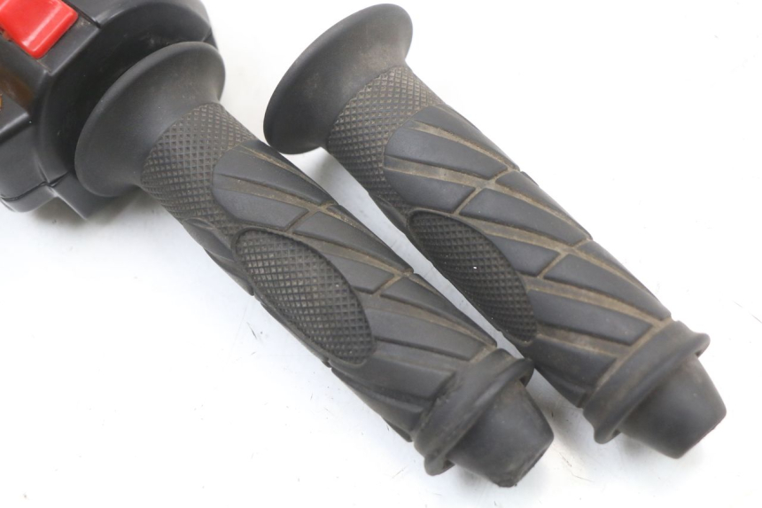 photo de CONMUTADOR DERECHA ORCAL KITE 4T 50 (2019 - 2023) - Zoom estado de uso