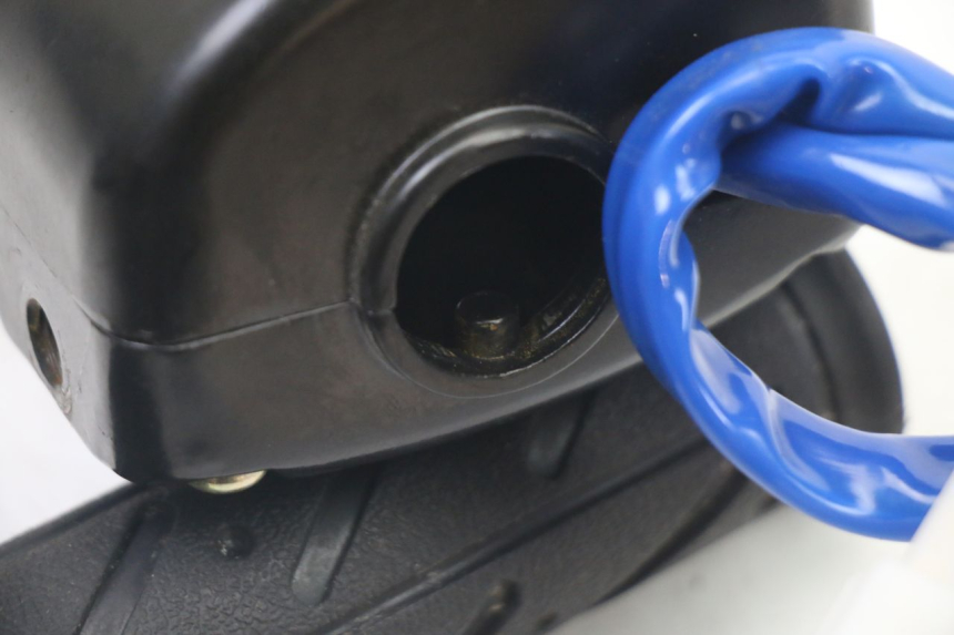 photo de INTERRUPTOR DERECHO KYMCO AGILITY 4T 50 (2005 - 2018) - Vista general del producto