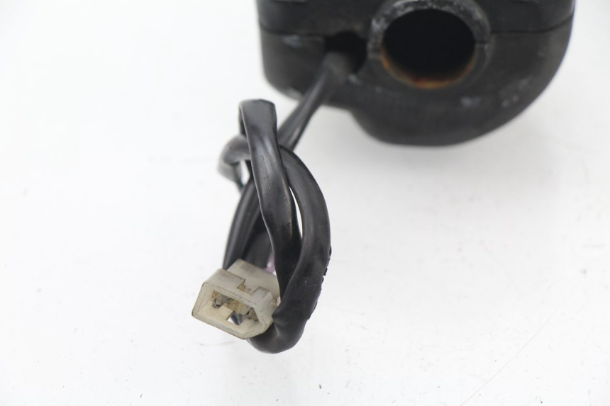 photo de CONMUTADOR DERECHA PEUGEOT LOOXOR 50 (2001 - 2004) - Otra perspectiva