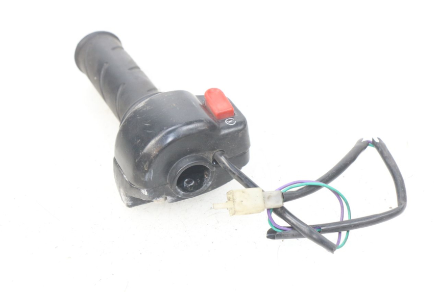 photo de INTERRUPTOR DERECHO PEUGEOT LUDIX 50 (2008 - 2017) - Detalle de la pieza