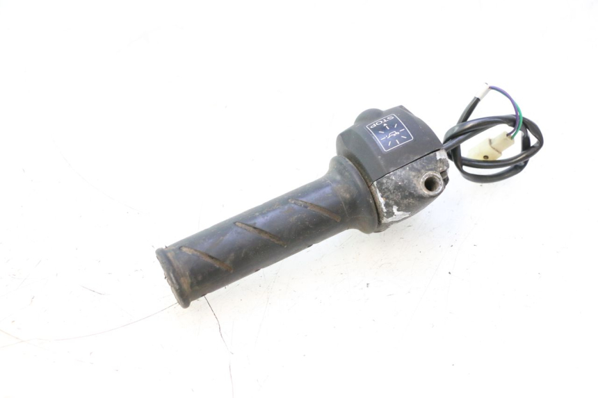 photo de CONMUTADOR DERECHA PEUGEOT LUDIX ONE 50 (2004 - 2013) - Recambio usado revisado