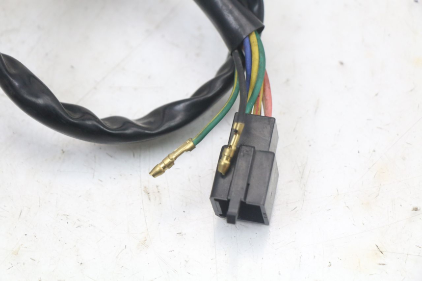 photo de INTERRUPTOR DERECHO SYM MIO 50 (2011 - 2017) - Otra vista del artículo