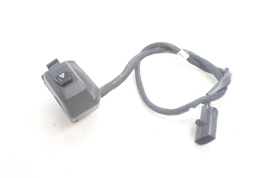photo de CONMUTADOR DERECHA PIAGGIO MP3 HPE 530 (2022 - 2026) - Zoom estado de uso
