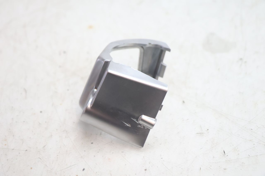 photo de CONMUTADOR DERECHA PIAGGIO MP3 125 (2006 - 2014) - Primer plano técnico