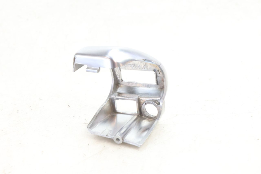 photo de CONMUTADOR DERECHA PIAGGIO MP3 500 (2016 - 2018) - Primer plano técnico