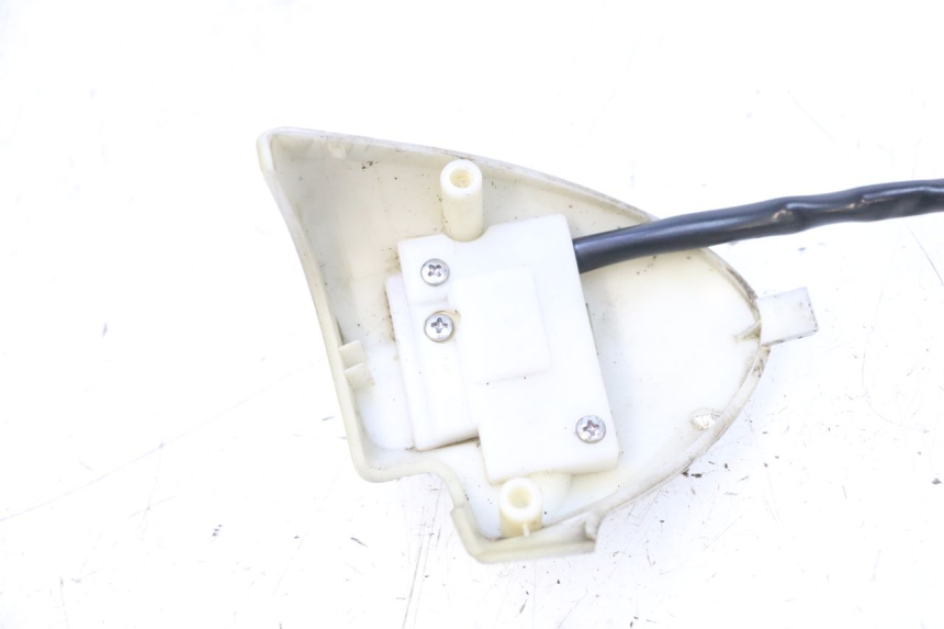 photo de INTERRUPTOR DERECHO YAMAHA NEOS NEO'S 4T 50 (2008 - 2016) - Primer plano técnico