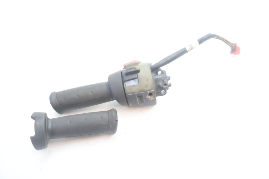 photo de CONMUTADOR DERECHA MBK NITRO 50 (2004 - 2008) - Otra perspectiva
