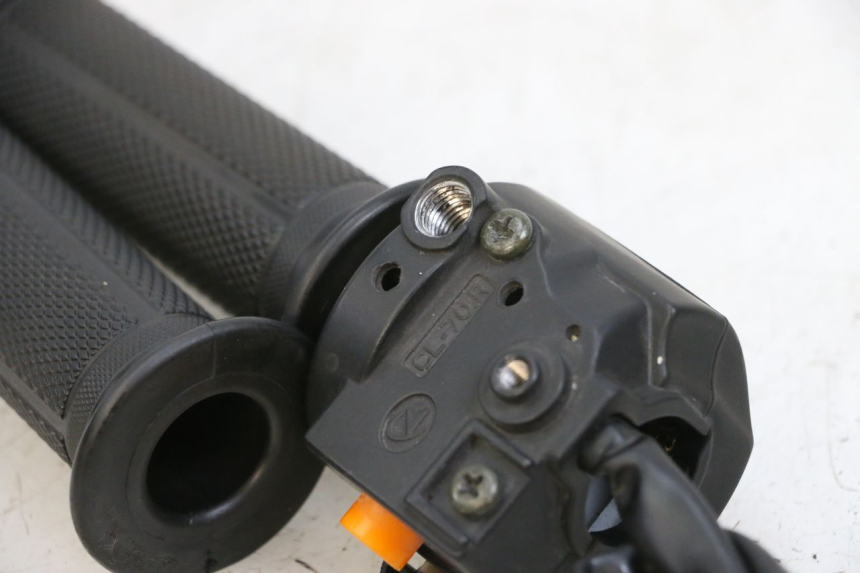 photo de CONMUTADOR DERECHA JM MOTORS OLDIES 4T 50 (2010 - 2020) - Primer plano técnico