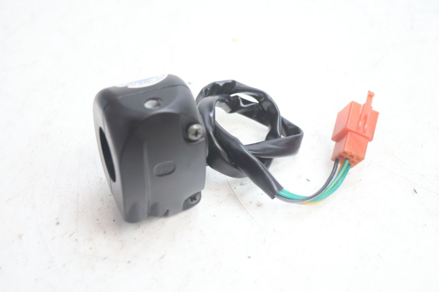 photo de CONMUTADOR DERECHA JM MOTORS OLDIES 4T 50 (2020 - 2026) - Zoom estado de uso